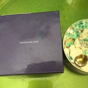 tart Hybrid Gel Foundation/Medium-Tan Sand